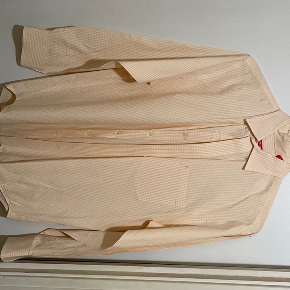 Izod Other - Medium Izod button down shirt. Pale yellow checkered